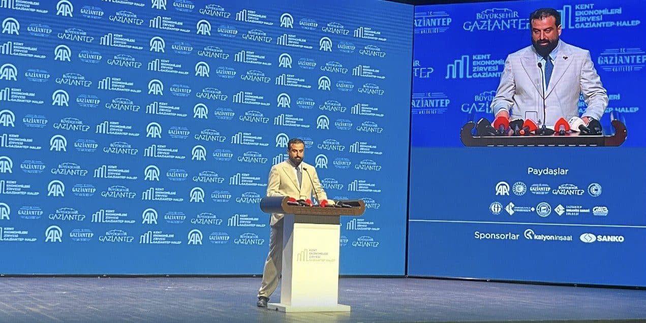 سوريا وتركيا تعمّقان الشراكة الاقتصادية في قمة الأناضول